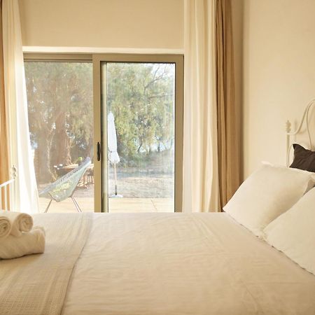 Mekia'S Beach House Livadia  ภายนอก รูปภาพ
