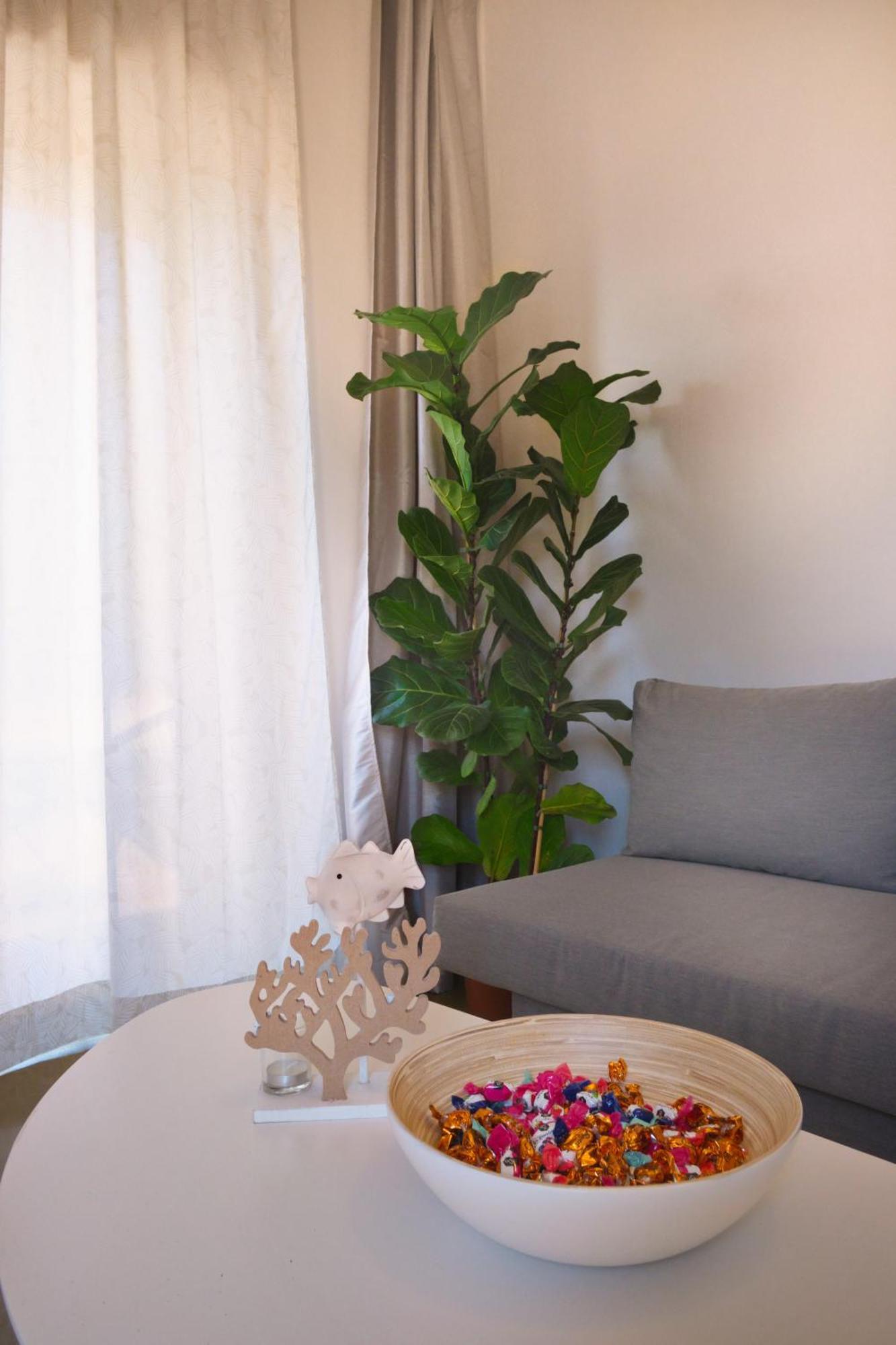 Mekia'S Beach House Livadia  ภายนอก รูปภาพ