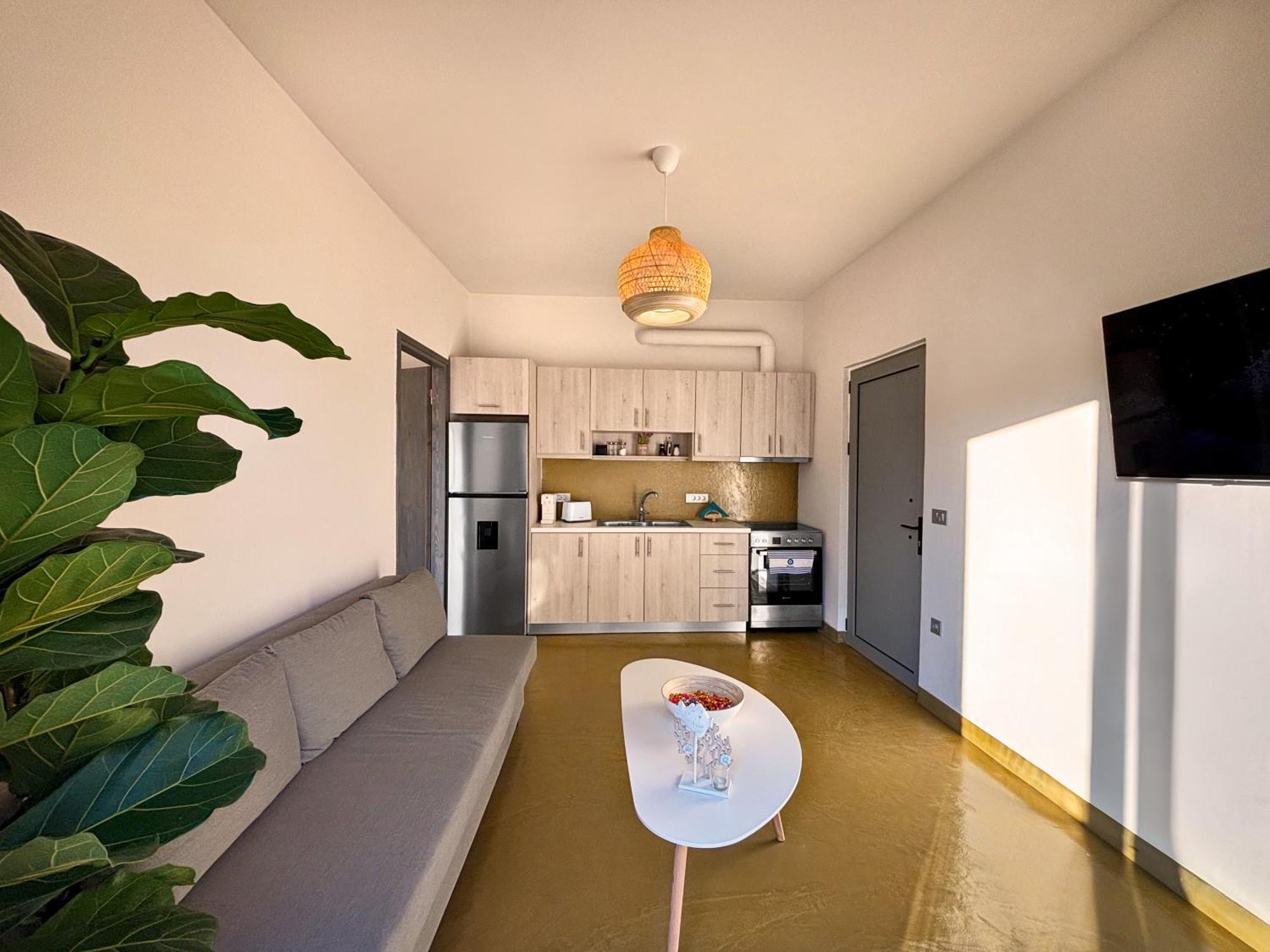 Mekia'S Beach House Livadia  ภายนอก รูปภาพ