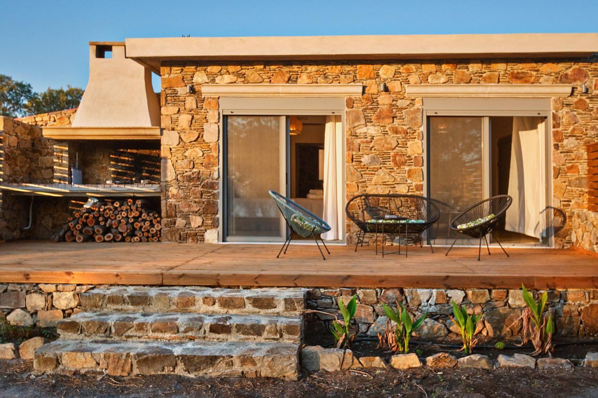 Mekia'S Beach House Livadia  ภายนอก รูปภาพ